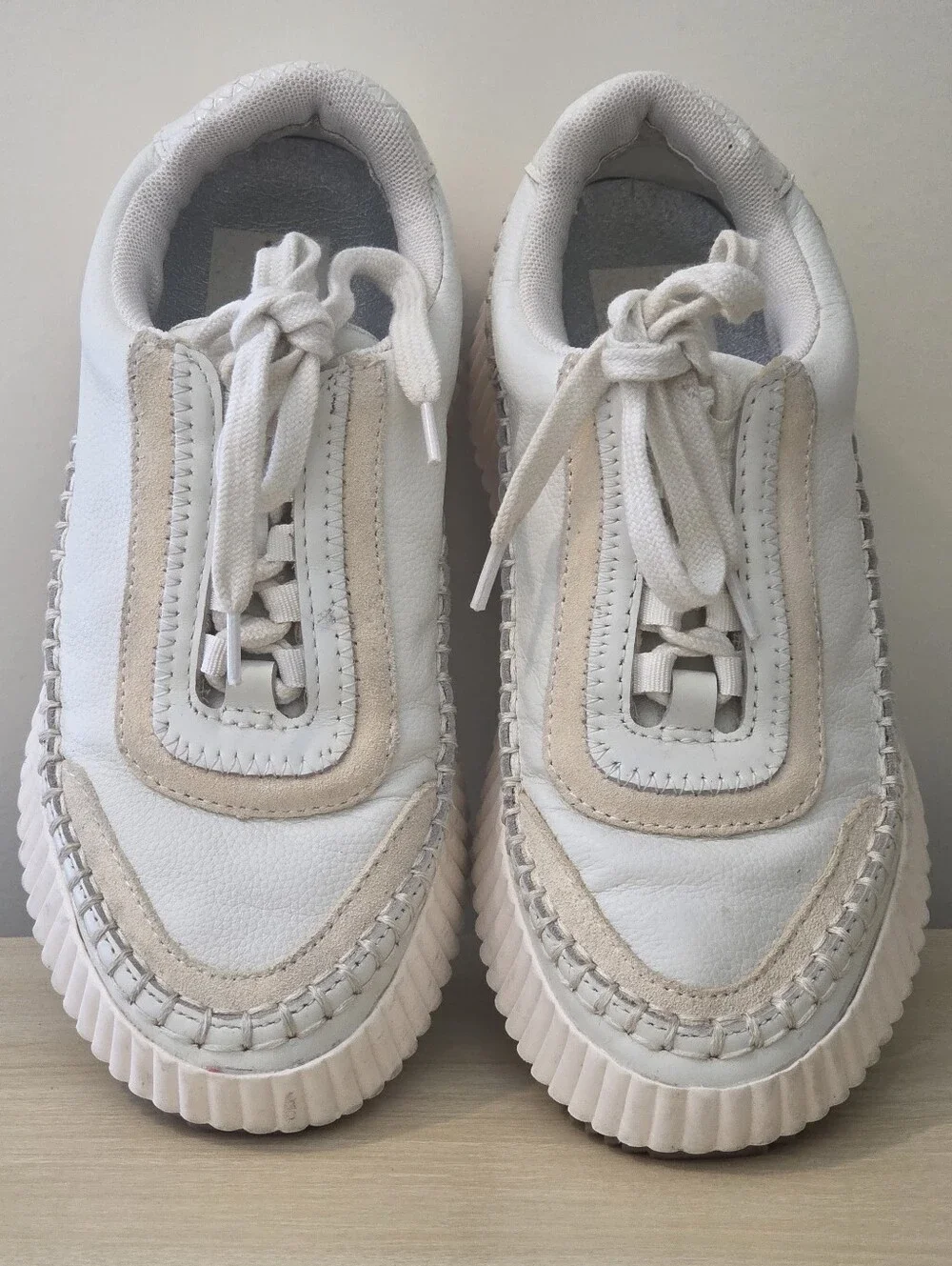 N/A stylish white